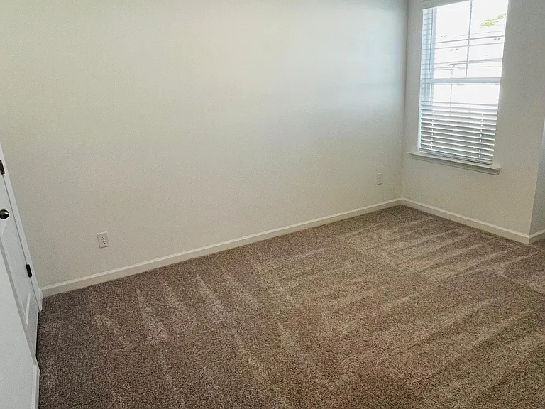 223 Banner Rd — Photo 18
