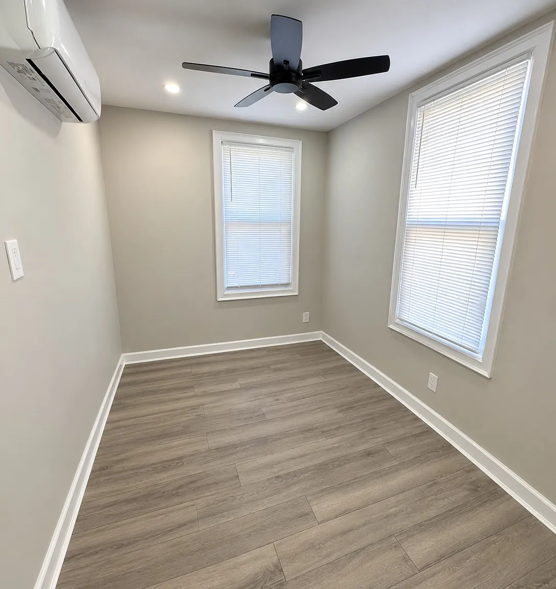 2 bed, 800 sqft, $2,100 — Photo 4
