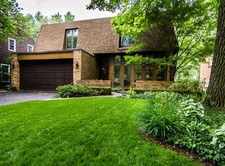 1001 S Hamlin Ave, Park Ridge, IL 60068