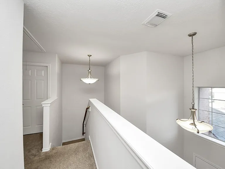 6411 Bright Falls Ln — Photo 11