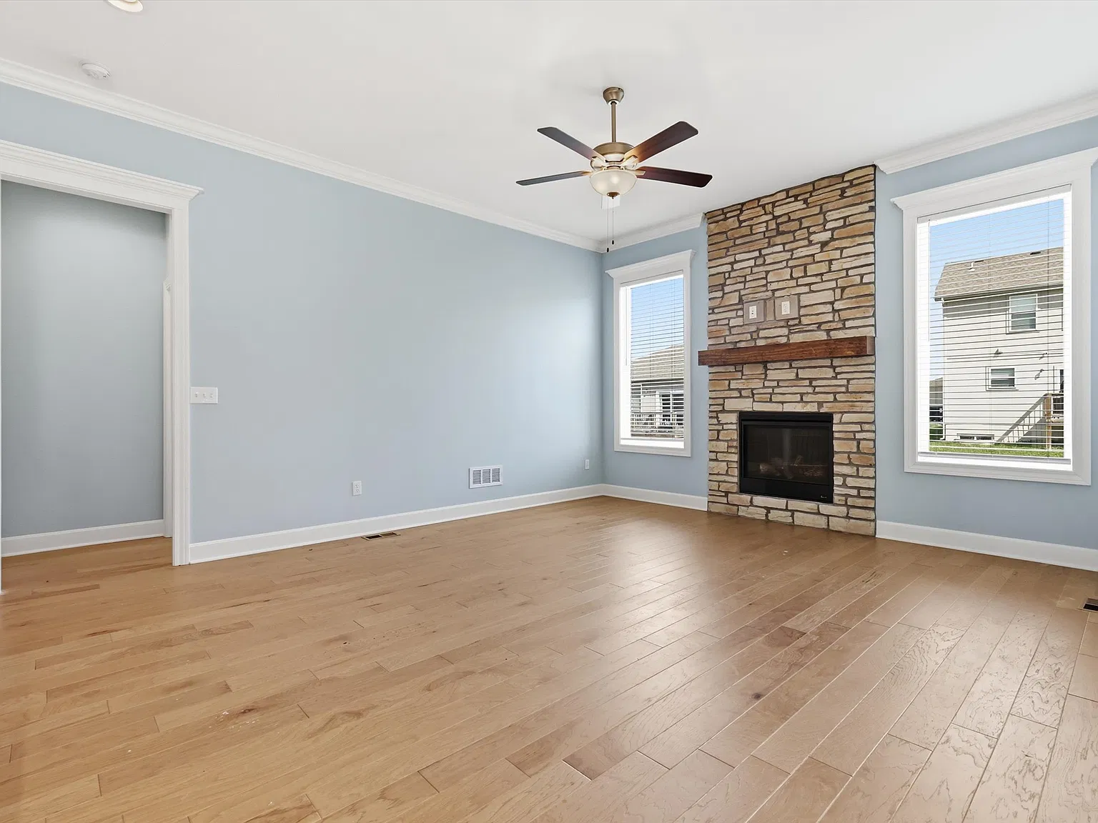 15348 Jessica Street - 1 — Photo 2