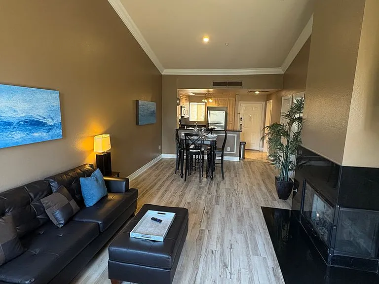220 E Flamingo Rd #422 — Photo 12