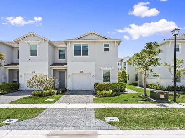 840 SE Grovebush Lane, Port St Lucie, FL 34984