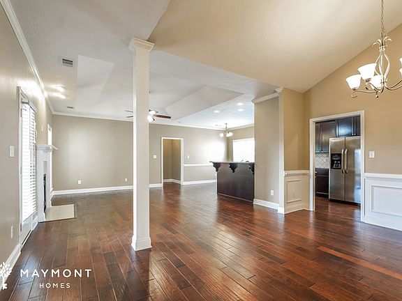 5th image of 7208 Krista Ln