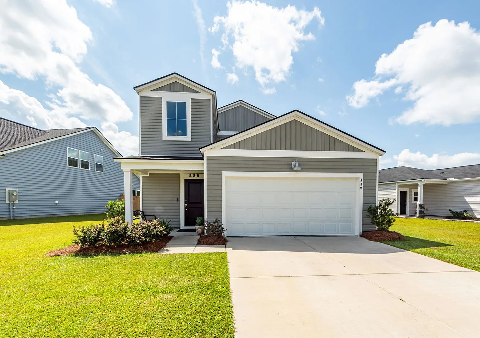 5 Bedroom, 2.5 Bathroom Home in Lindera Preserve in Cane Bay - Summerville — Photo 2