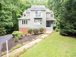 5403 Sunrise Bluff Ct, Midlothian, VA 23112