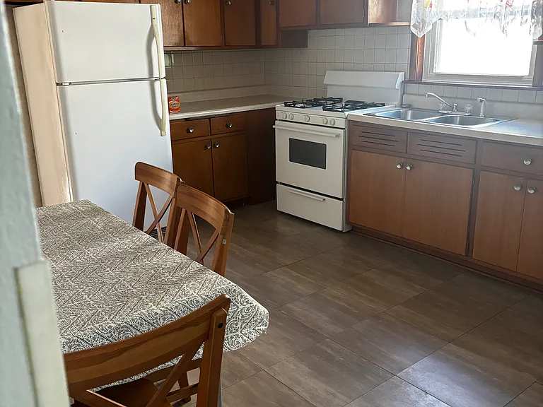 5428 W Sunnyside Ave #2 — Photo 7