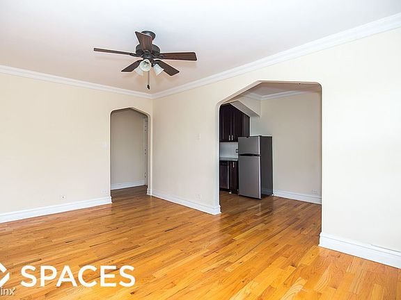 2nd image of 4737 N Hermitage Ave #Unt401