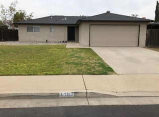 1467 Buckingham Ave, Clovis, CA 93611