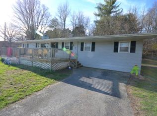 111 Cedar Point Pl, Johnson City, TN 37601
