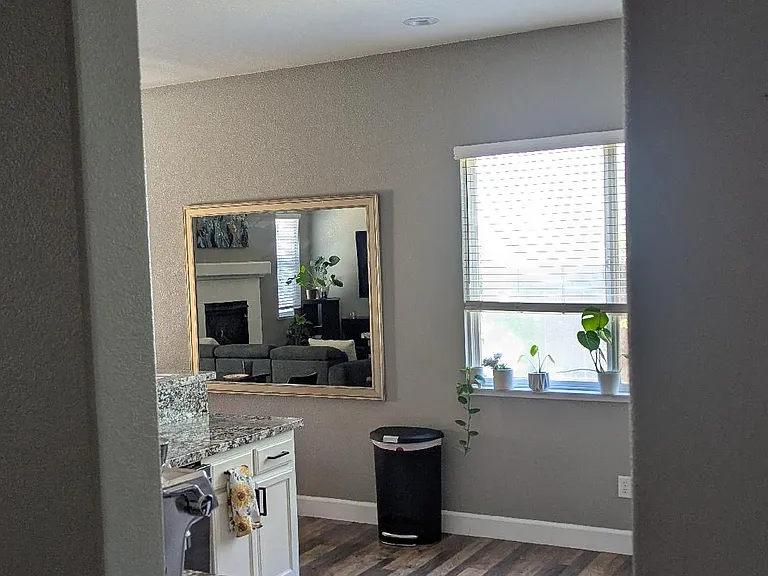 1181 Bluegrass St — Photo 6