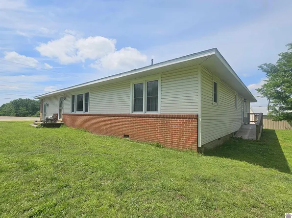 104 Cherry Laurel Ln, Hickman, KY 42050