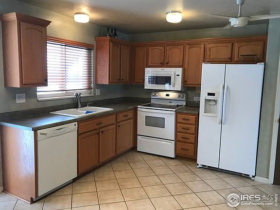 3rd image of 1052 Lilac Ct
