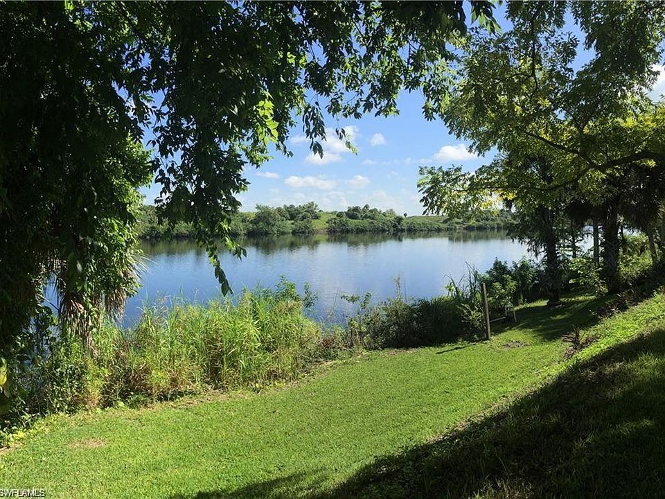 1st image of 1157 Caloosahatchee Dr