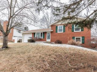 10719 Larkspur Dr, Saint Louis, MO