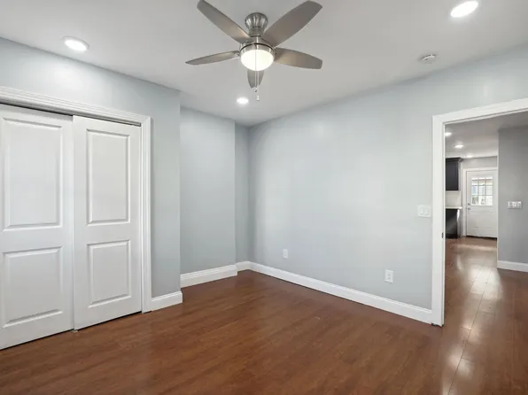 4 Garrison Avenue image 10 of 25