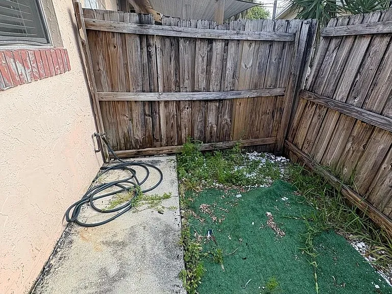 1984 SW 29th Ave #A — Photo 20