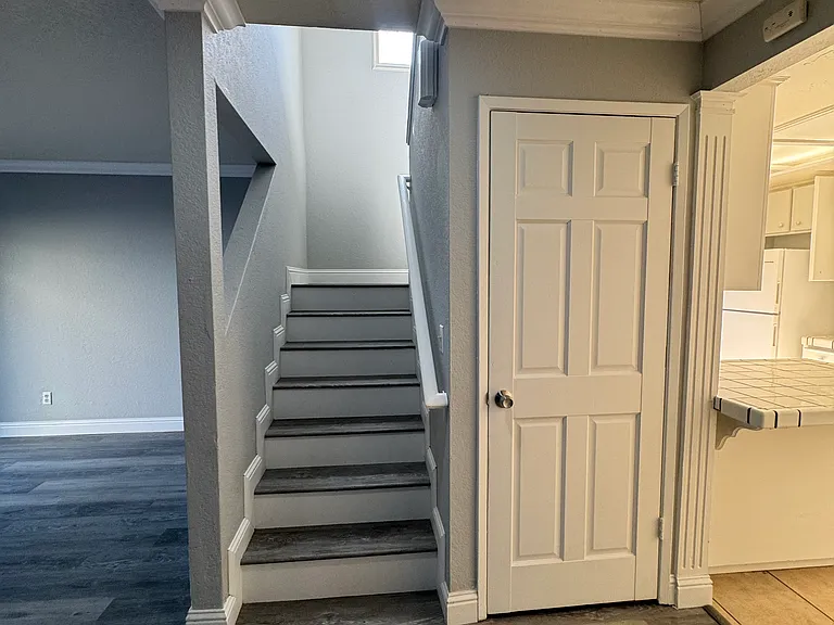 126 Adobe Ct — Photo 4