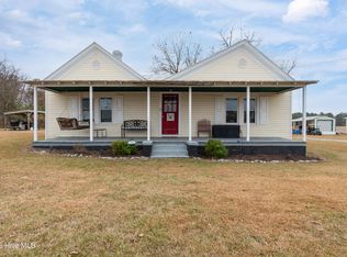 5239 Pauls Path Rd, La Grange, NC 28551