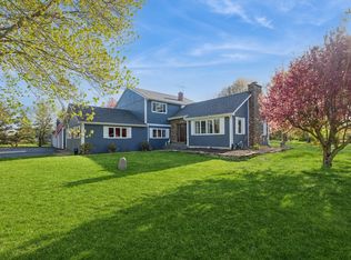 17N921 Mary Cir, Gilberts, IL 60136