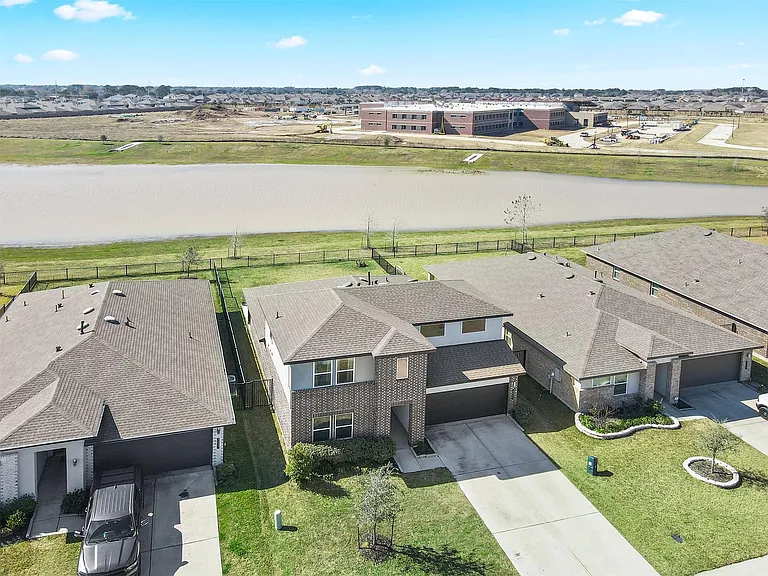 2421 Mar Vista Ln — Photo 40