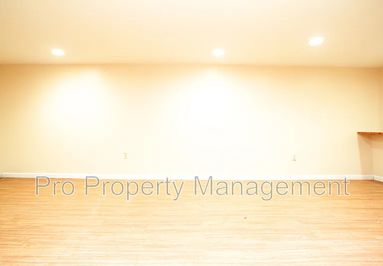97 Park Ave #10 — Photo 14
