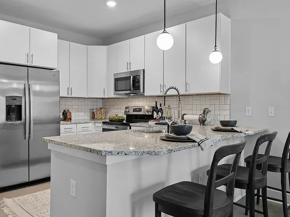 Lively at Drayton Mills