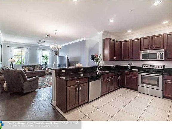 14675 SW 9 Street, Pembroke Pines, FL - Tastefully Appointed & Offered At A Wonderful Price.