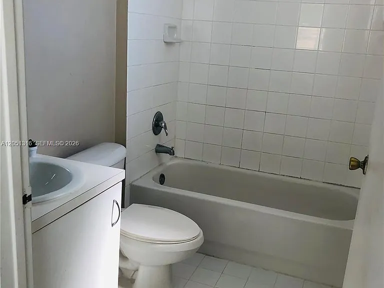 3211 Sabal Palm Mnr #102 — Photo 17