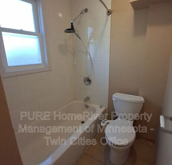 987 Churchill St #1 — Photo 13