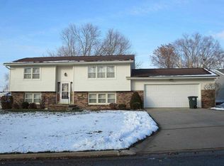 3020 San Salvador Dr, Waterloo, IA 50702