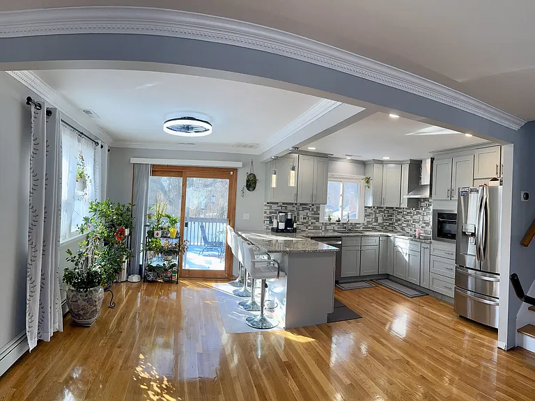 157 Ranch Dr — Photo 4