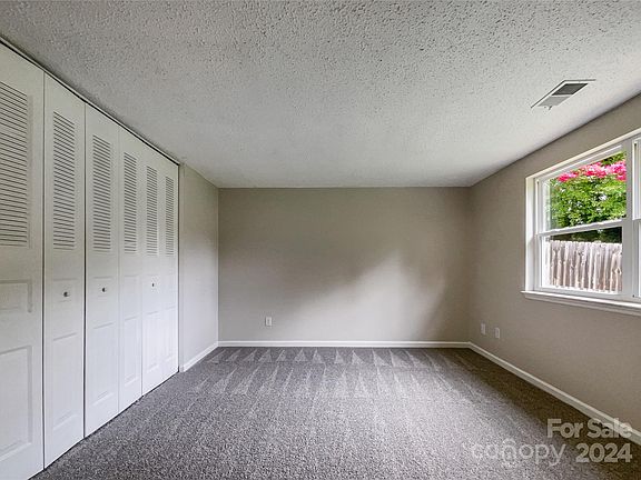 5th image of 5308 Split Oak Dr