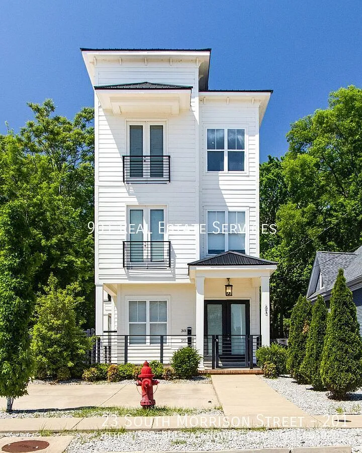 Beautiful New Construction off Overton Square — Photo 3