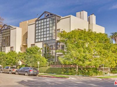 1670 Malcolm Ave APT 302, Los Angeles, CA, 90024