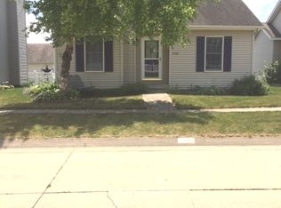 1105 Bull St, Normal, IL 61761