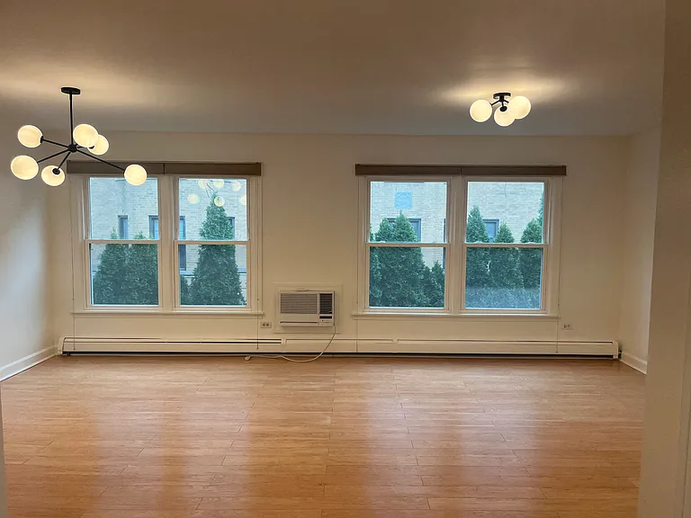 Livingroom/Diningroom