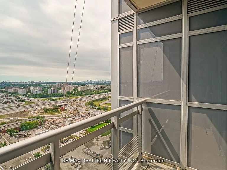 275 Village Green Sq #3315 — Photo 28