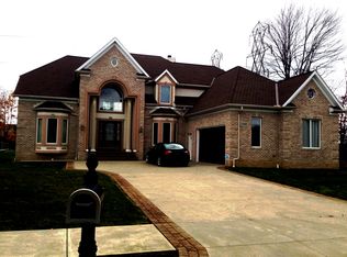 3469 Magnolia Dr, Independence, OH 44131