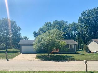 822 W O Ave, Nevada, IA 50201