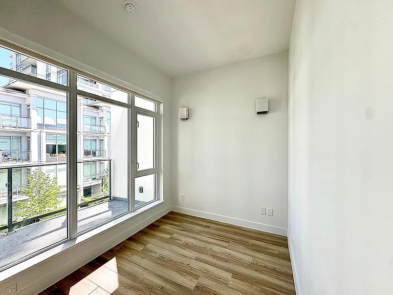 2381 Beta Ave #312 — Photo 9