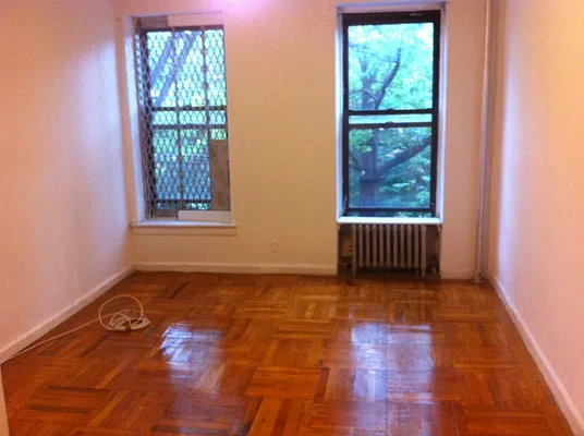 Rented by Garfield Realty  | media 19