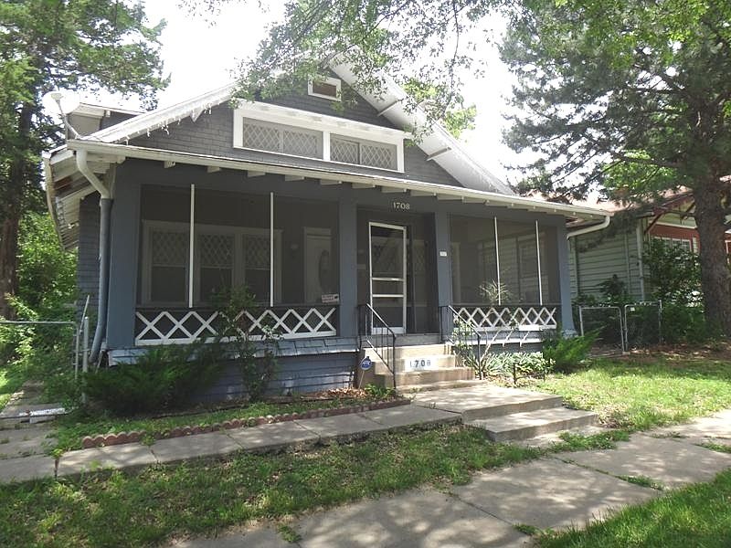 1st image of 1708 SW Huntoon St