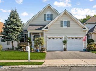 58 Freesia Ct, Holmdel, NJ 07733