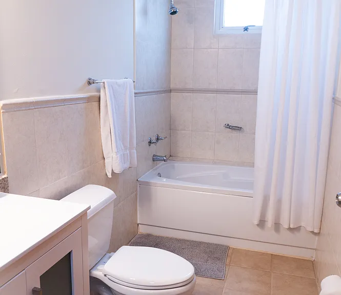 180 Palmas Dr — Photo 29
