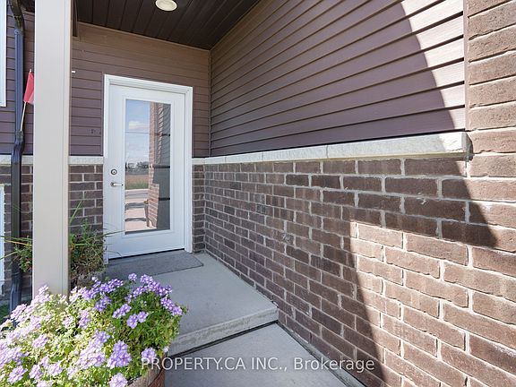 3rd image of 149 Howard Rd