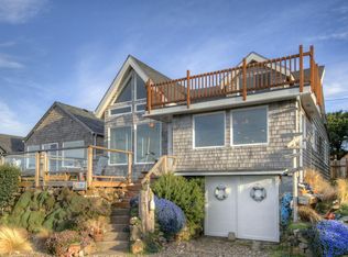 170 Ocean View Dr, Yachats, OR 97498