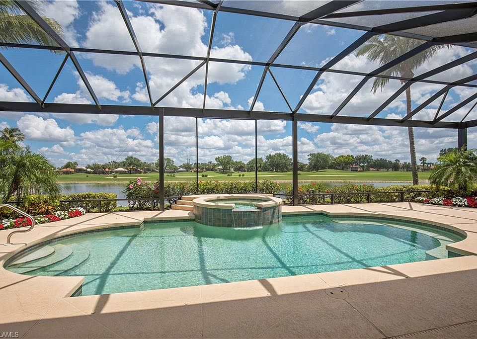 1st image of 2976 Gardens Blvd