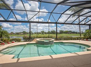 2976 Gardens Blvd, Naples, FL 34105
