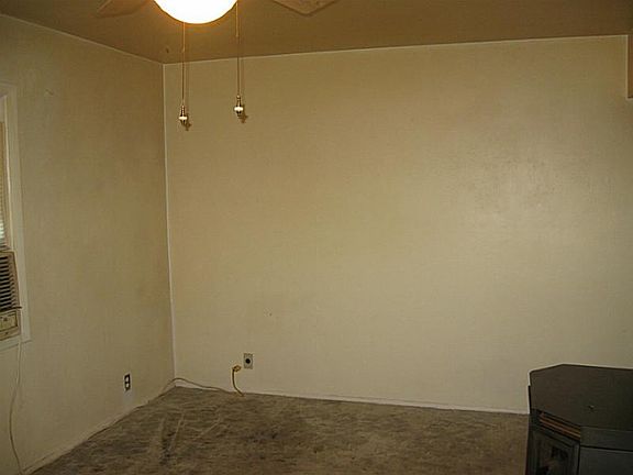 4th image of 2504 S Mock Ave